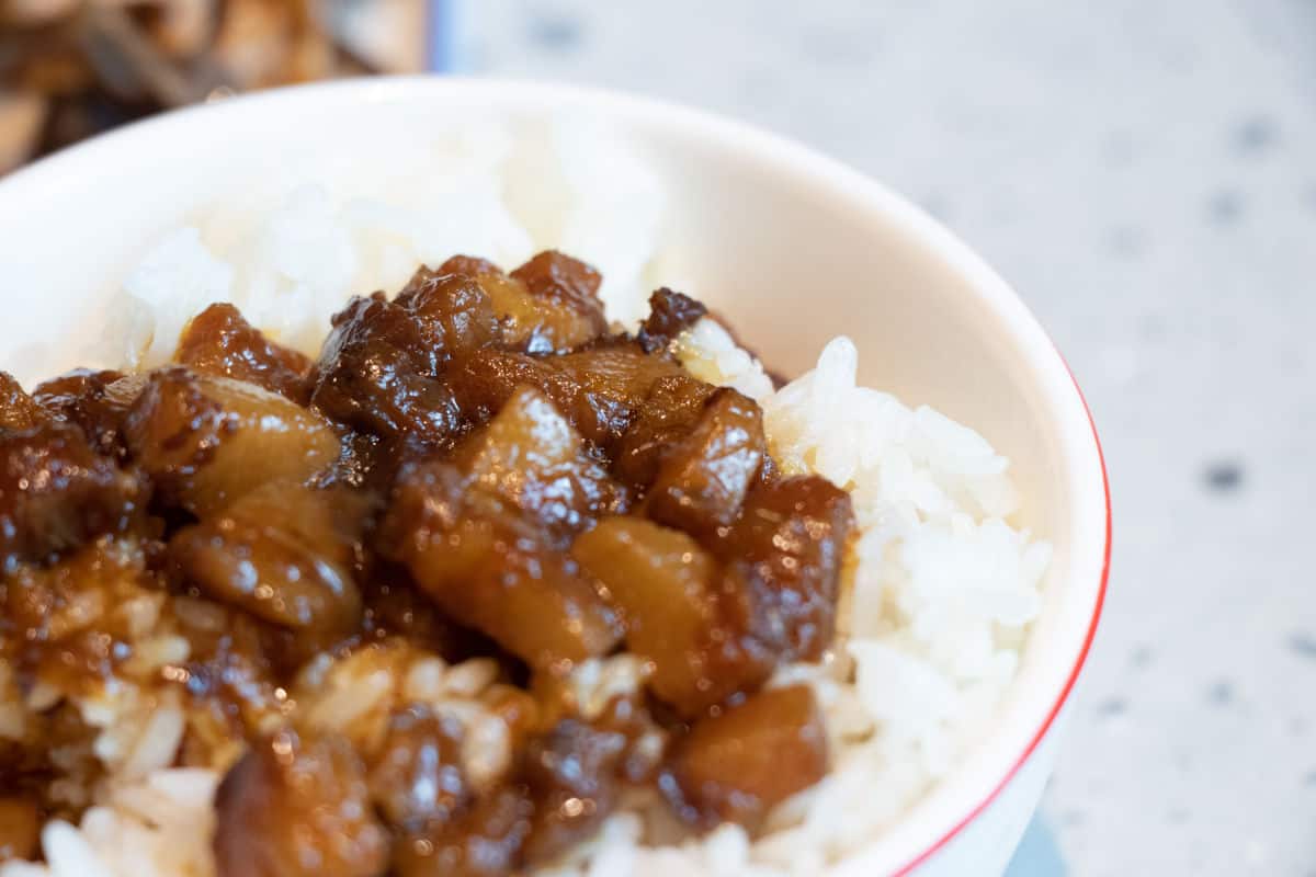 板橋車站環球丰和日麗官網菜單─米。麵食、民間點心：肉燥飯(滷肉飯)